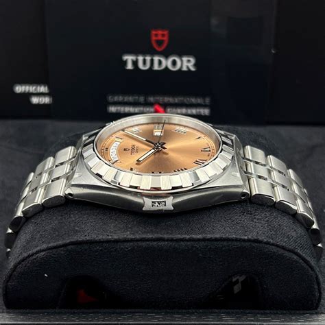 tudor royal salmon dial.